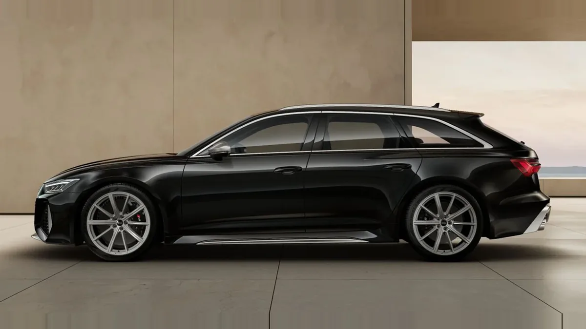 Audi RS6 Avant TFSI Quattro en renting a Barcelona — Lateral