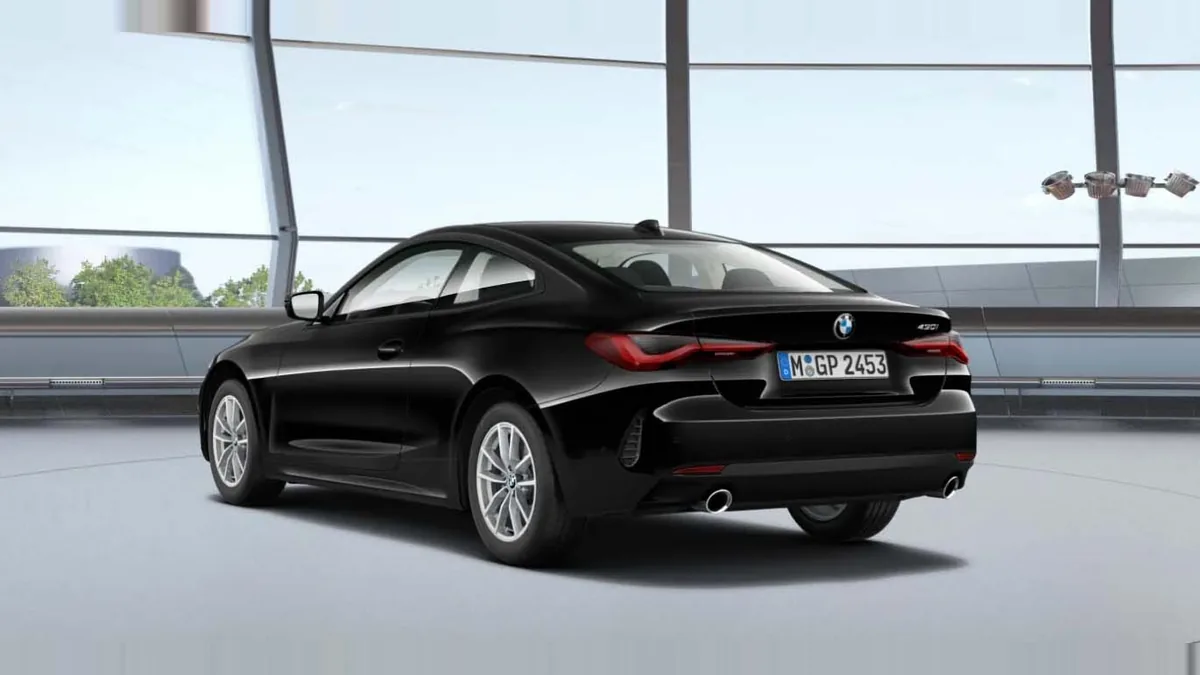 BMW Serie 4 420i Coupé en renting a Barcelona — Interior