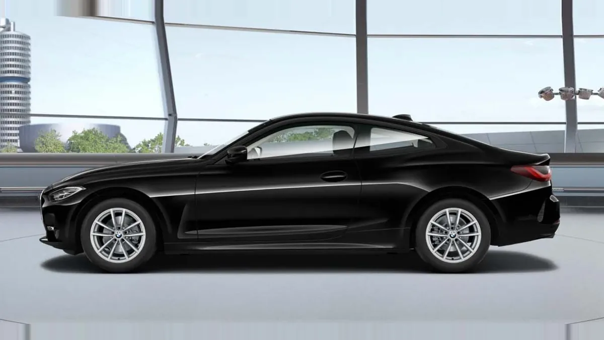 BMW Serie 4 430i xDrive Coupé en renting a Barcelona — Davant