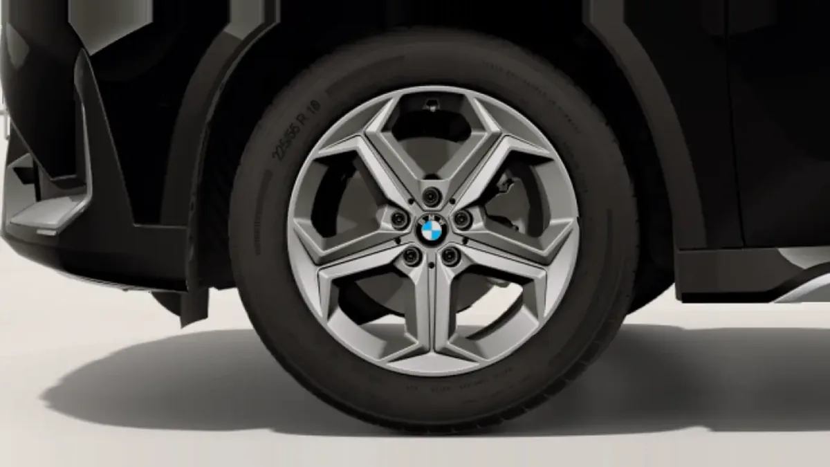 BMW X1 sDrive20d xLine 120kW en renting a Barcelona — vista 6