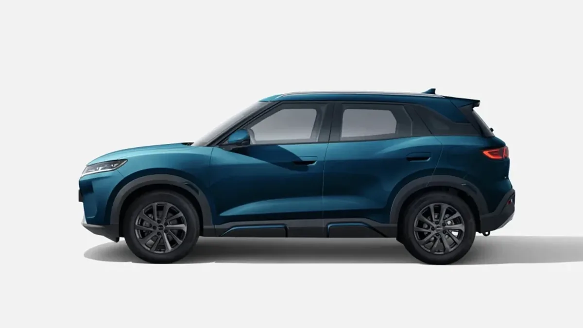 BYD ATTO 2 DM-i Boost en renting a Barcelona — Darrere