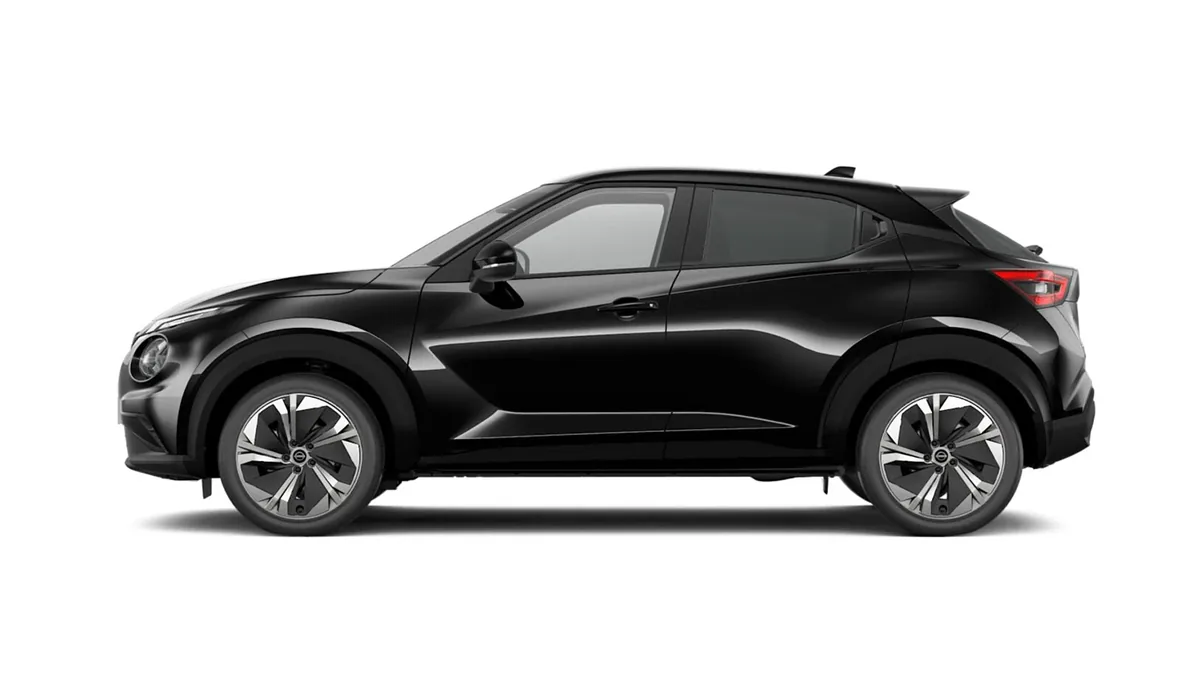 Nissan Juke 1.6 Hybrid Nconnecta 145CV Automático en renting a Barcelona — Darrere