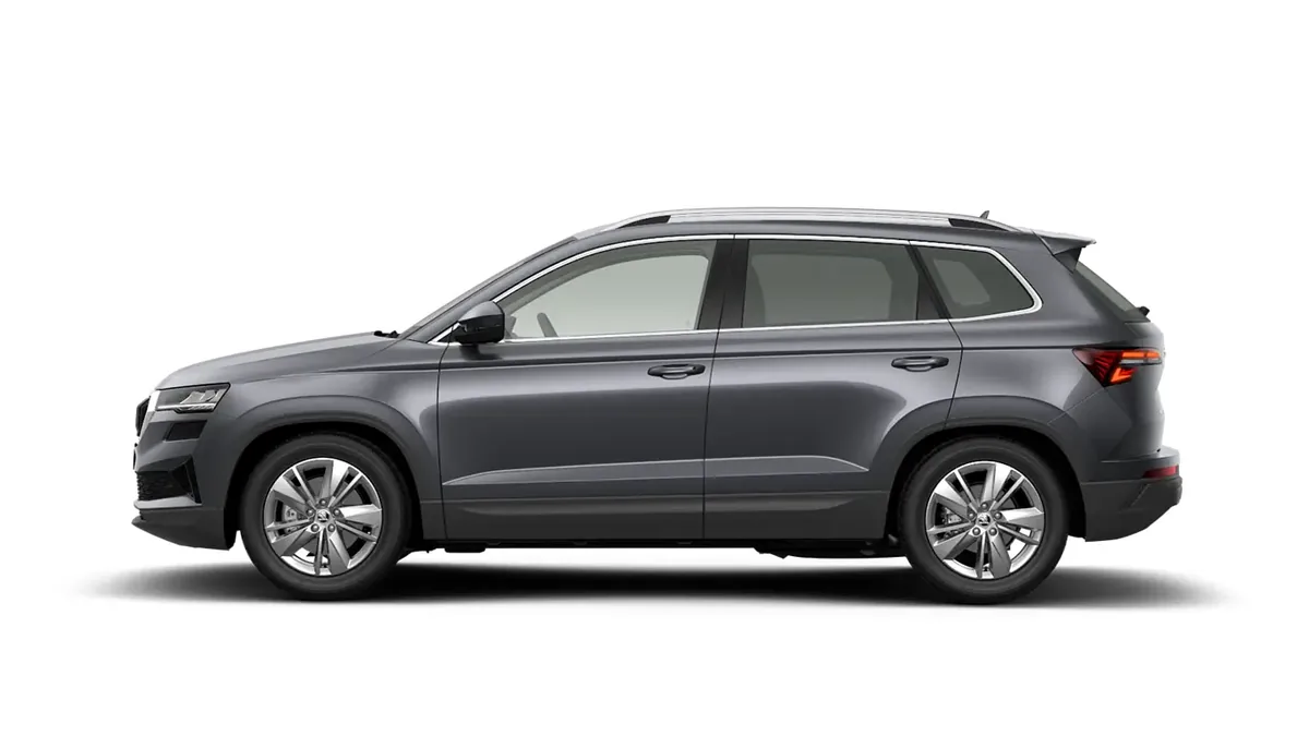 Škoda Karoq Selection 2.0 TDI 150cv 4x4 DSG en renting a Barcelona — Lateral