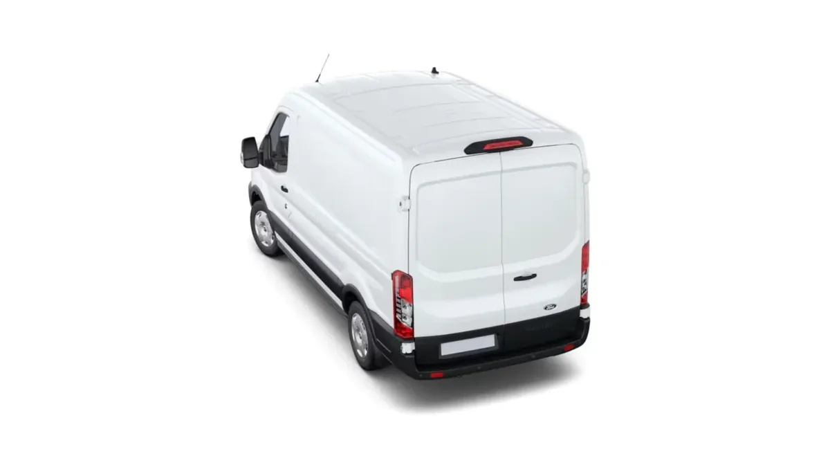 Ford TRANSIT 350 L2 Trend N1 EcoBlue 96kW FWD en renting a Barcelona — Darrere