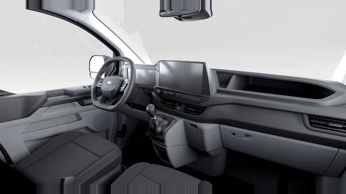 Ford Transit Custom Kombi 2.0 EcoBlue 150Cv 320 L1 Trend M1 II en renting a Barcelona — vista 6