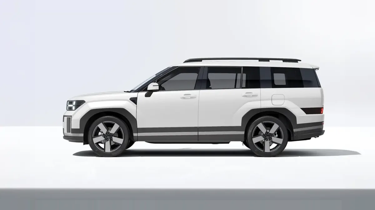 Hyundai Santa Fe 1.6 T-GDI Maxx PHEV 252CV 4x4 6AT en renting a Barcelona — vista 6