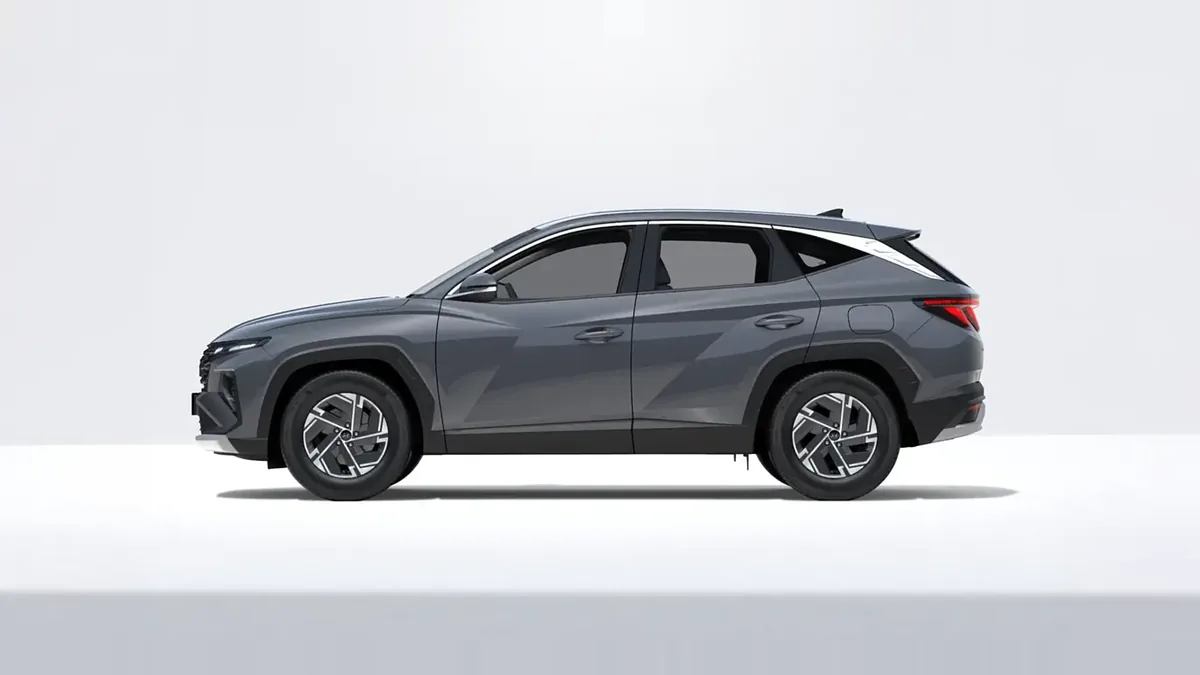 Hyundai Tucson FL 1.6T 239CV HEV AT Klass en renting a Barcelona — vista 13