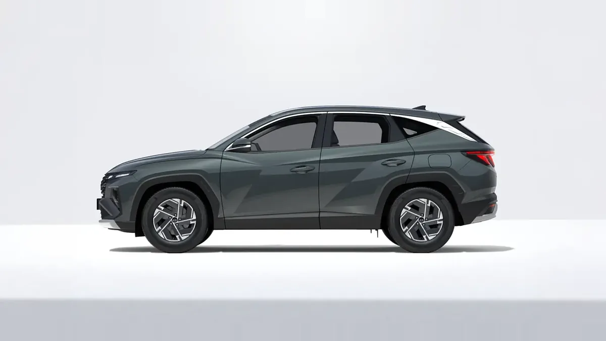 Hyundai Tucson FL 1.6T 239CV HEV AT Klass en renting a Barcelona — vista 19
