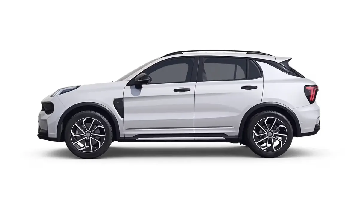 Lynk & Co 01 1.5 PHEV Core en renting a Barcelona — Lateral
