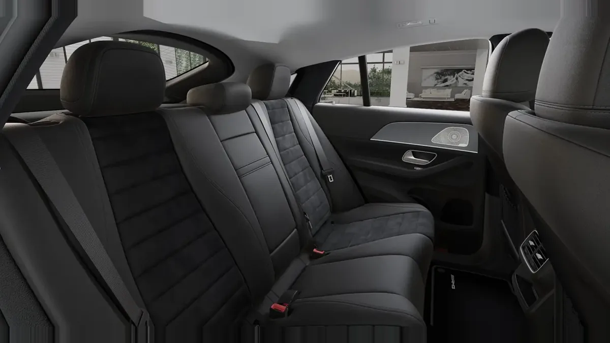Mercedes-Benz GLE 350de 4MATIC Coupé en renting a Barcelona — vista 15