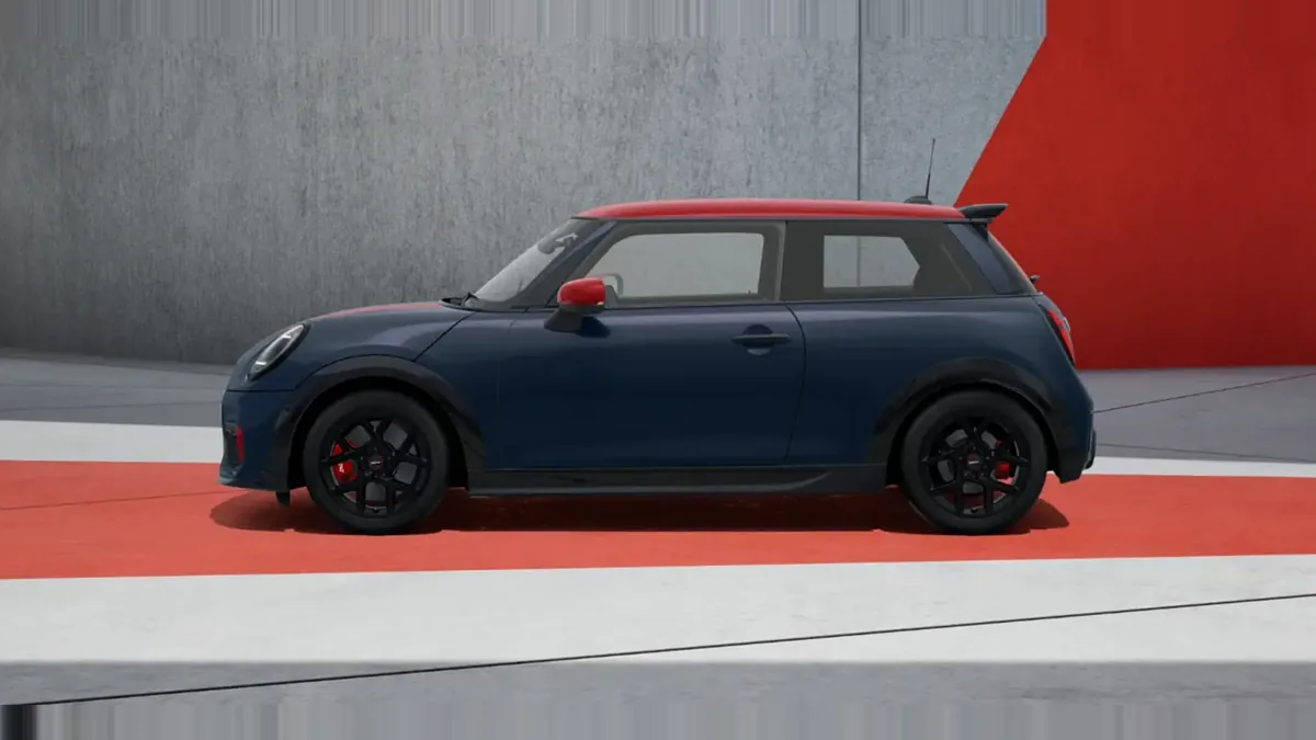 MINI John Cooper Works en renting a Barcelona — Lateral