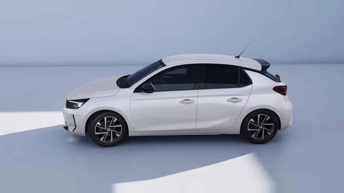 Opel Corsa GS 1.2T XHL MT6 S/S en renting a Barcelona — Lateral