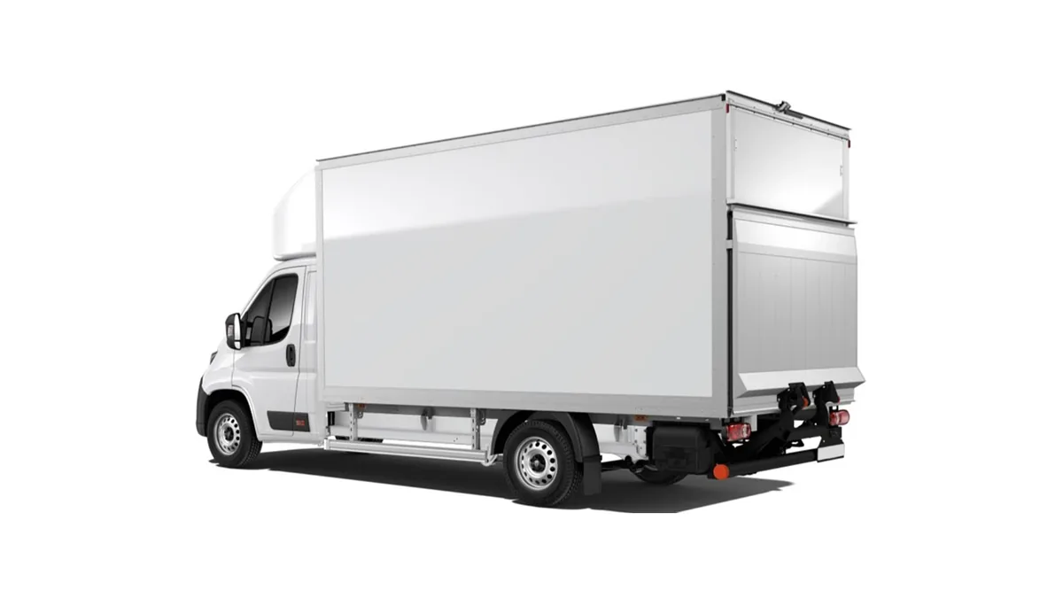 Peugeot Boxer Caja Paquetera Portón L3 3.5T Max BlueHDi 180 S&S 6vel en renting a Barcelona — Darrere