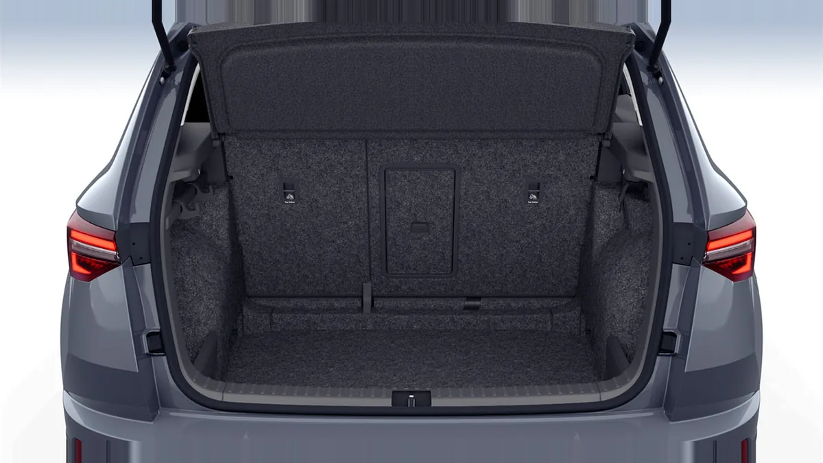 Škoda Karoq Selection 2.0 TDI 150cv 4x4 DSG en renting a Barcelona — vista 10