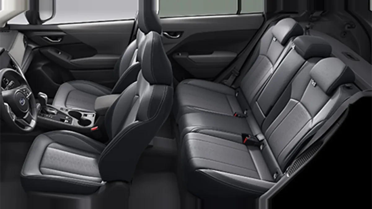 Subaru Crosstrek 2.0i Hybrid Field CVT en renting a Barcelona — vista 6