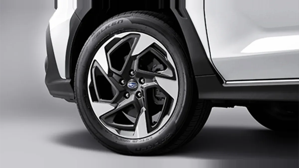 Subaru Crosstrek 2.0i Hybrid Field CVT en renting a Barcelona — vista 8