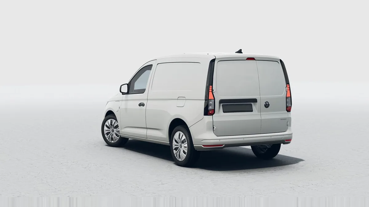 Volkswagen Caddy Cargo PHEV 1.5 TSI eHybrid en renting a Barcelona — Darrere