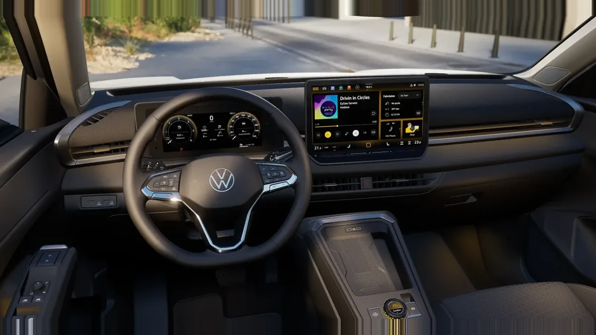 Volkswagen T-ROC Match 1.5 eTSI 150CV DSG en renting a Barcelona — vista 6